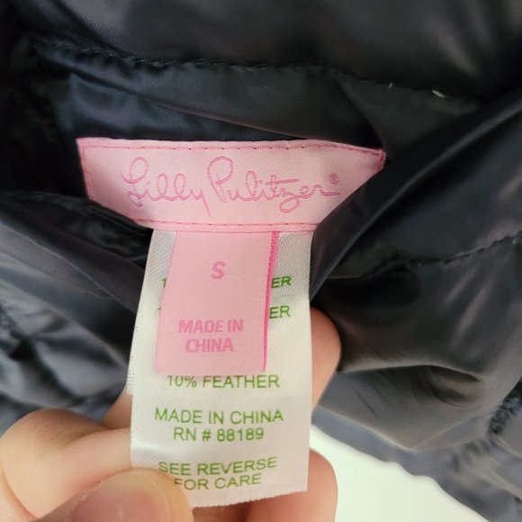 LILLY PULITZER Lilah Reversible Down Jacket NWOT. Size S - Picture 13 of 16